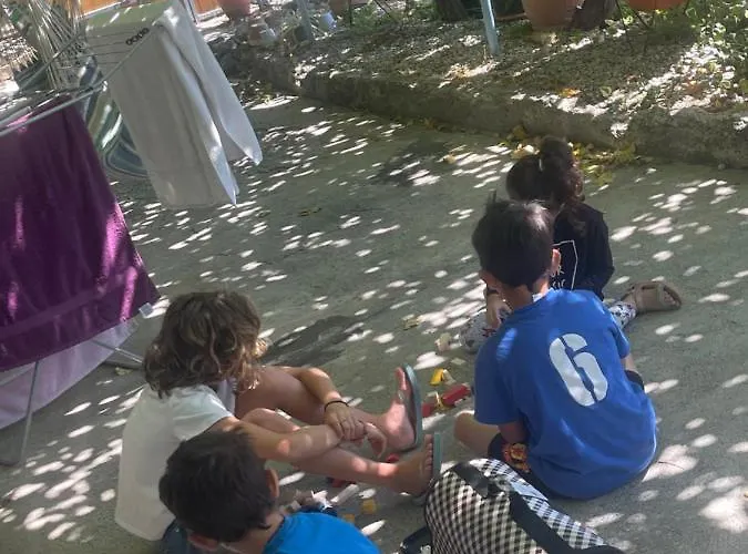 House Nyaraló Pródromosz